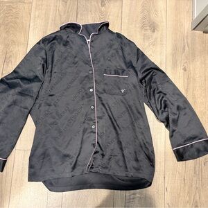 Vintage Victoria’s Secret satin monogram sleep shirt: Size Medium